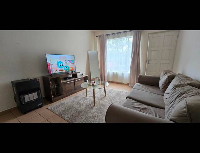 2 BEDROOM APARTMENT FOR SALE IN PRESTBURY